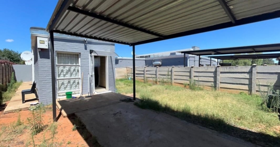 Bedroom Property for Sale in Verwoerdpark Northern Cape